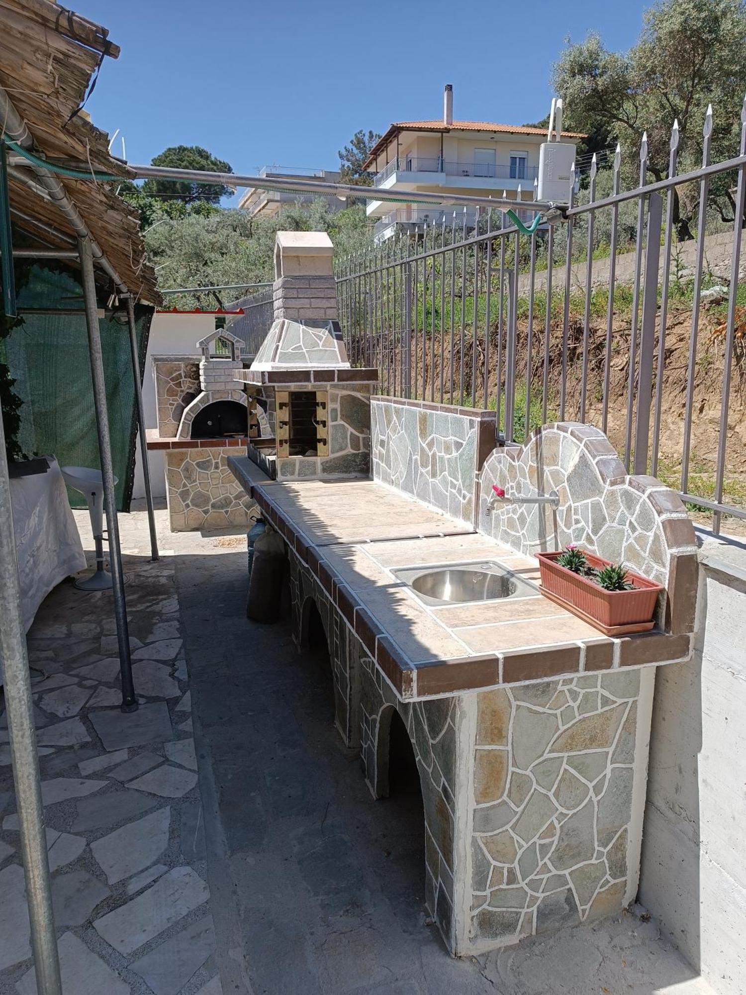 Anestis Apartments & Rooms Palaiontsiflikion Exterior foto